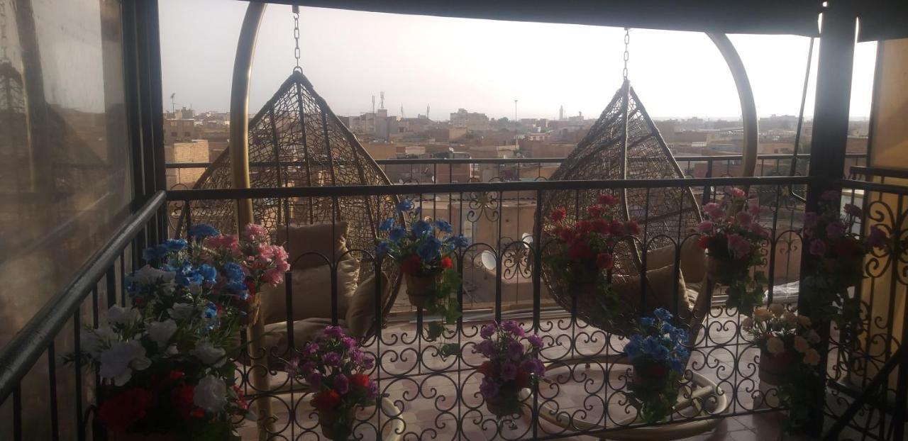 Hotel Lahlou Riad Cafeteria Oujda Exteriör bild